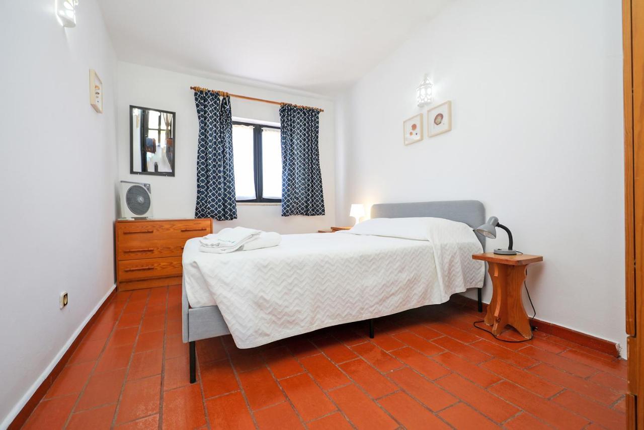 A51 - Torraltinha Sunset Apartment Lagos Bagian luar foto